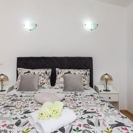 Sky Way Apartments دوغي رات المظهر الخارجي الصورة