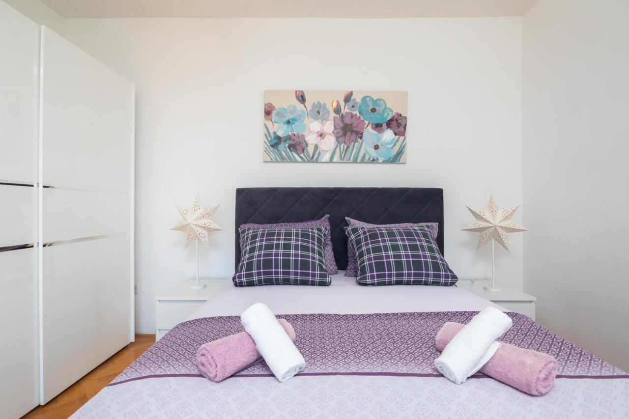 Sky Way Apartments دوغي رات المظهر الخارجي الصورة