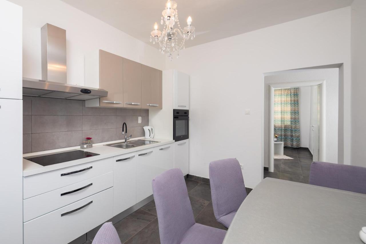 Sky Way Apartments دوغي رات المظهر الخارجي الصورة