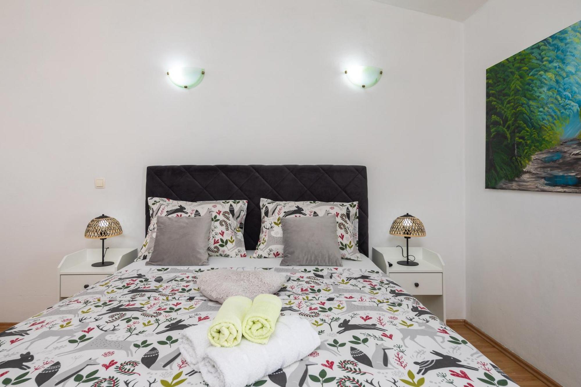Sky Way Apartments دوغي رات المظهر الخارجي الصورة