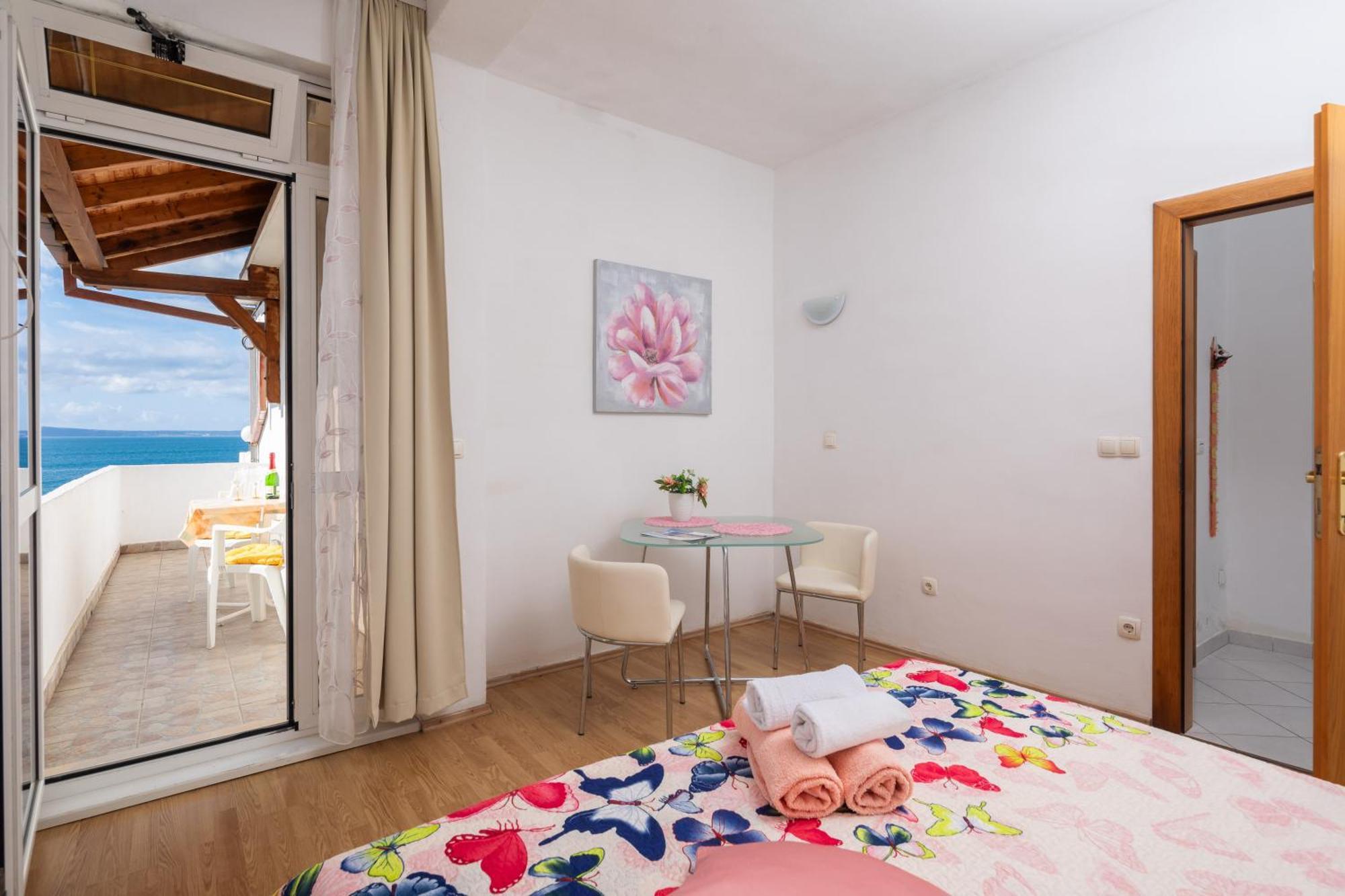 Sky Way Apartments دوغي رات المظهر الخارجي الصورة