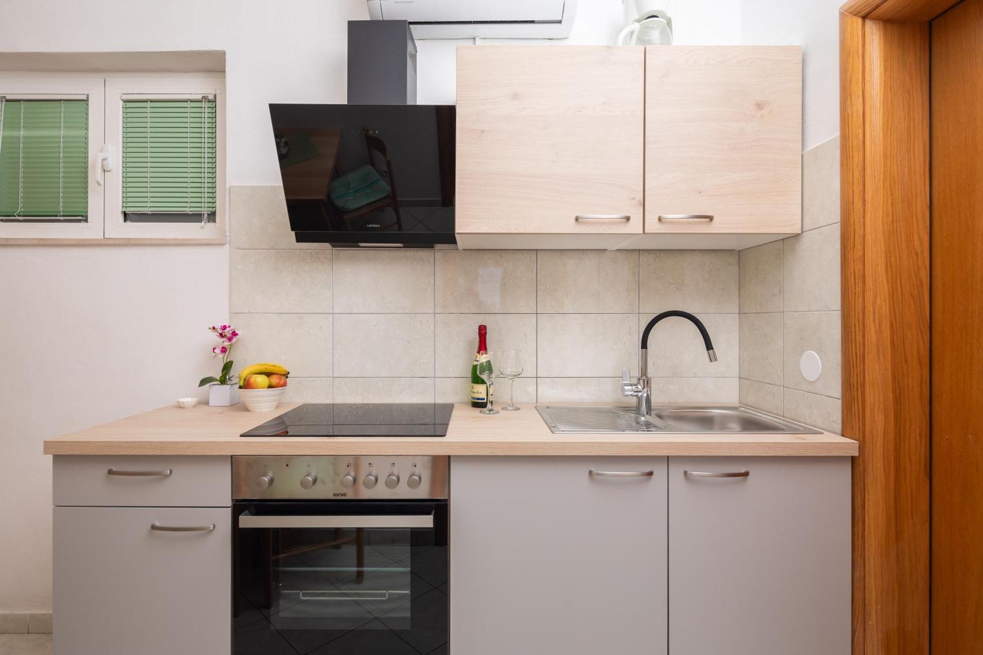 Sky Way Apartments دوغي رات المظهر الخارجي الصورة