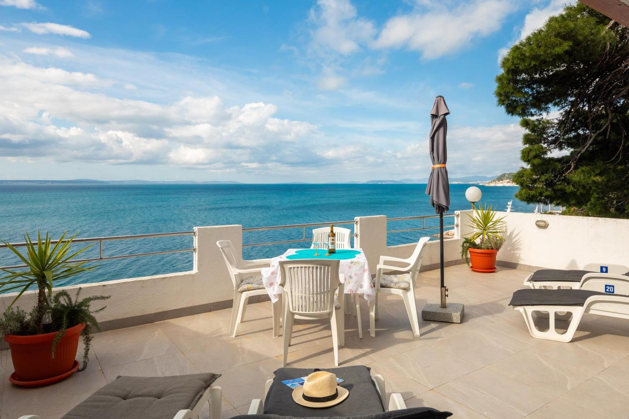 Sky Way Apartments دوغي رات المظهر الخارجي الصورة