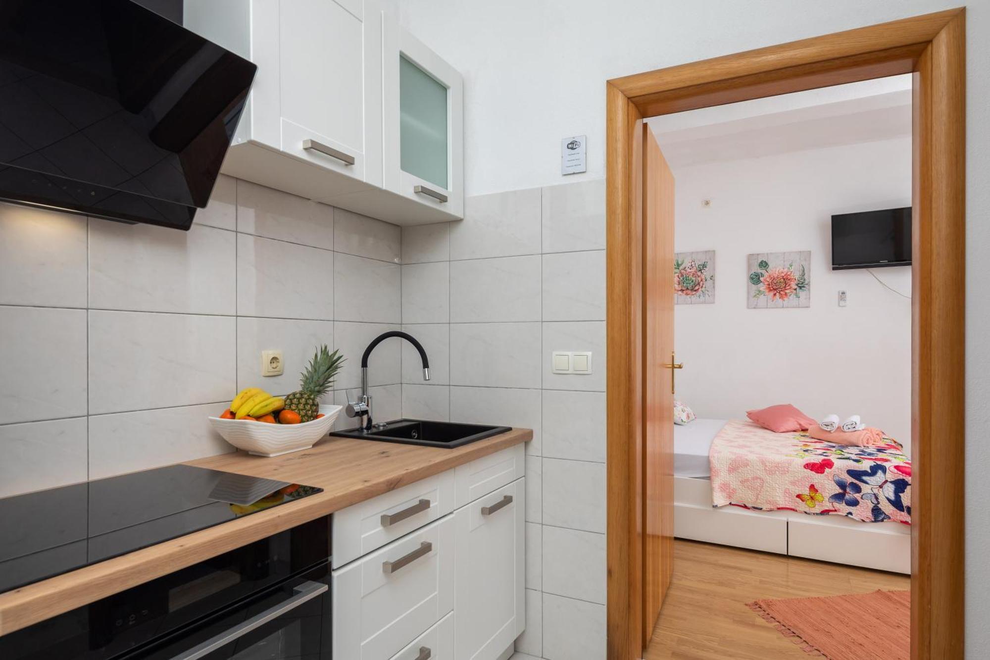 Sky Way Apartments دوغي رات المظهر الخارجي الصورة